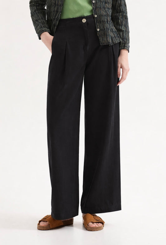 Broek Zwart-Overdyed Tencel Trousers